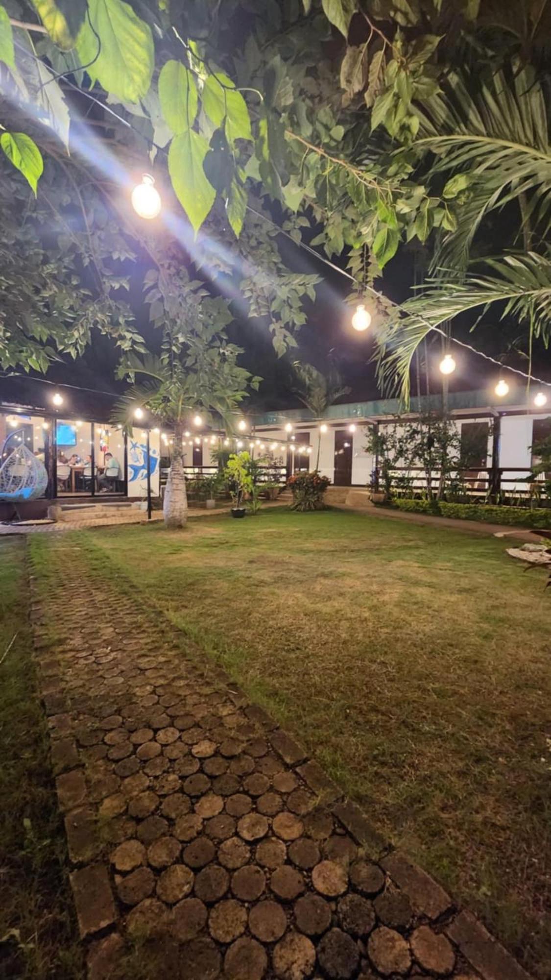 Reef Hostel بويرتو برينسيسا المظهر الخارجي الصورة