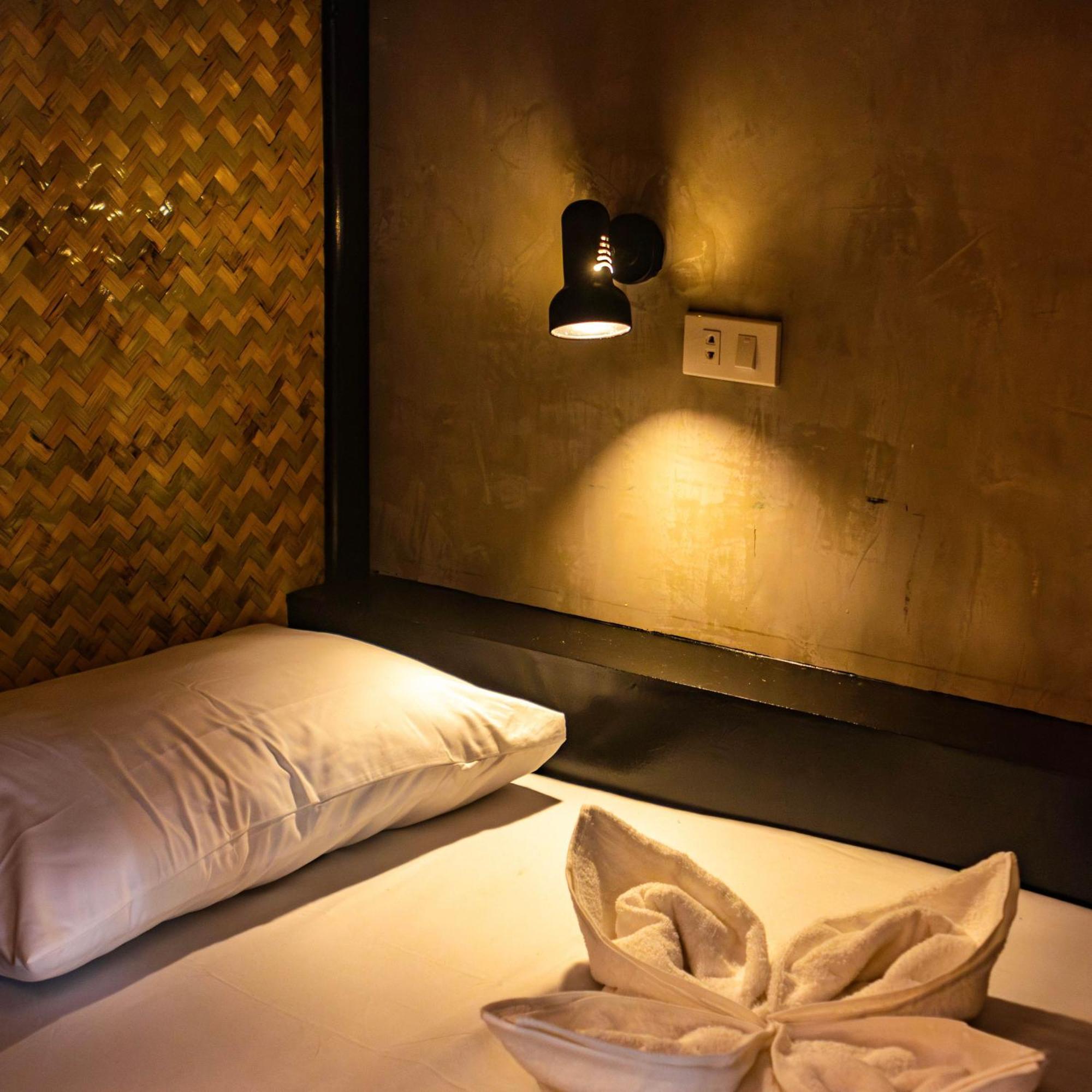 Reef Hostel بويرتو برينسيسا المظهر الخارجي الصورة